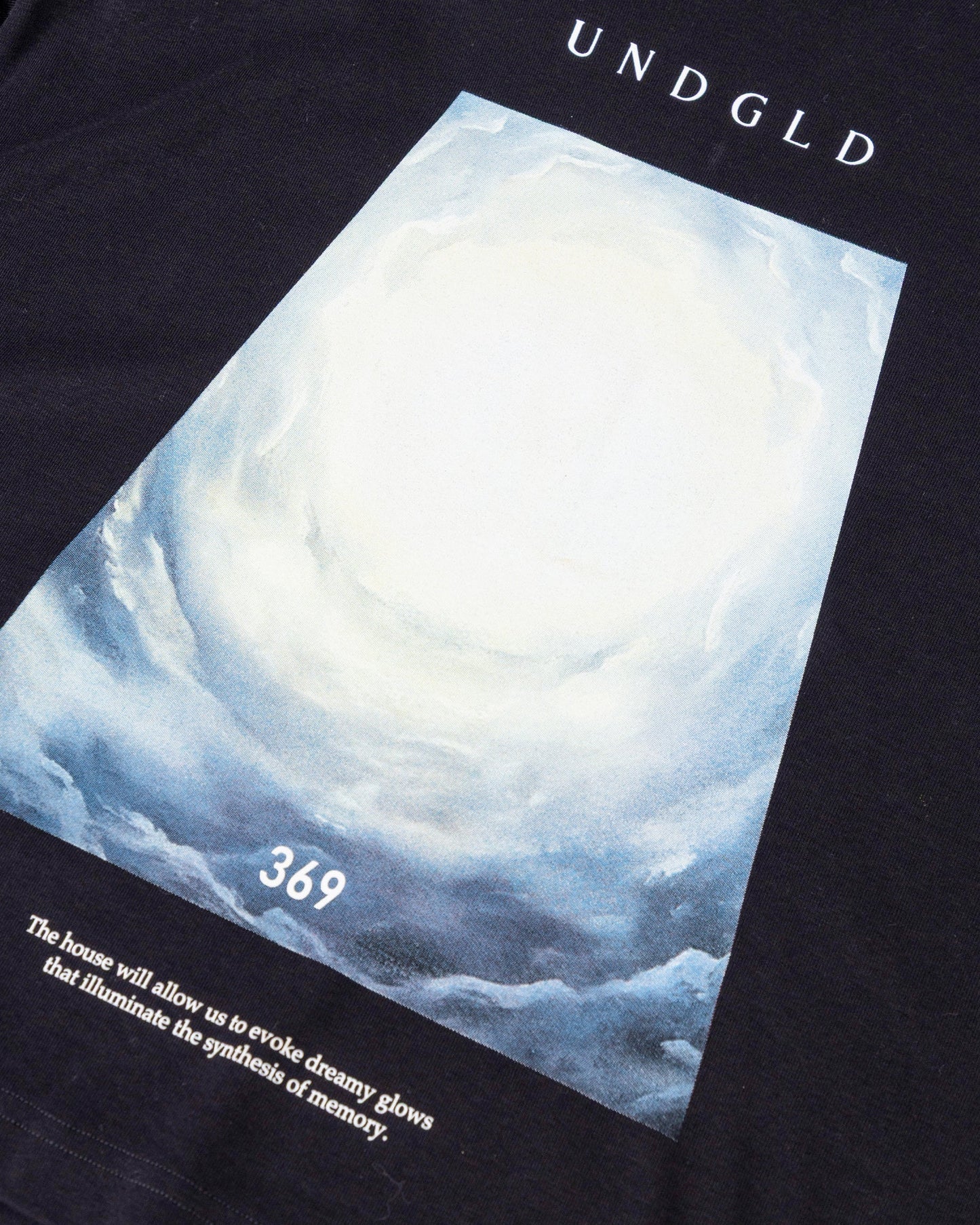Undergold Eternal Tunnel Boxy Fit Tshirt Black