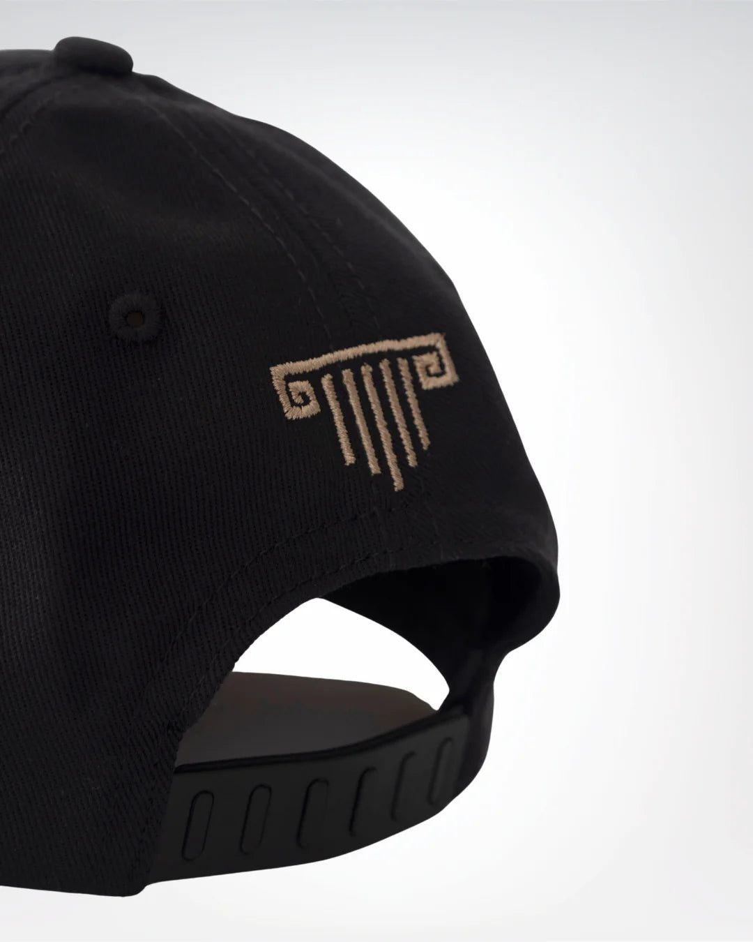 Artdist A Black Cap