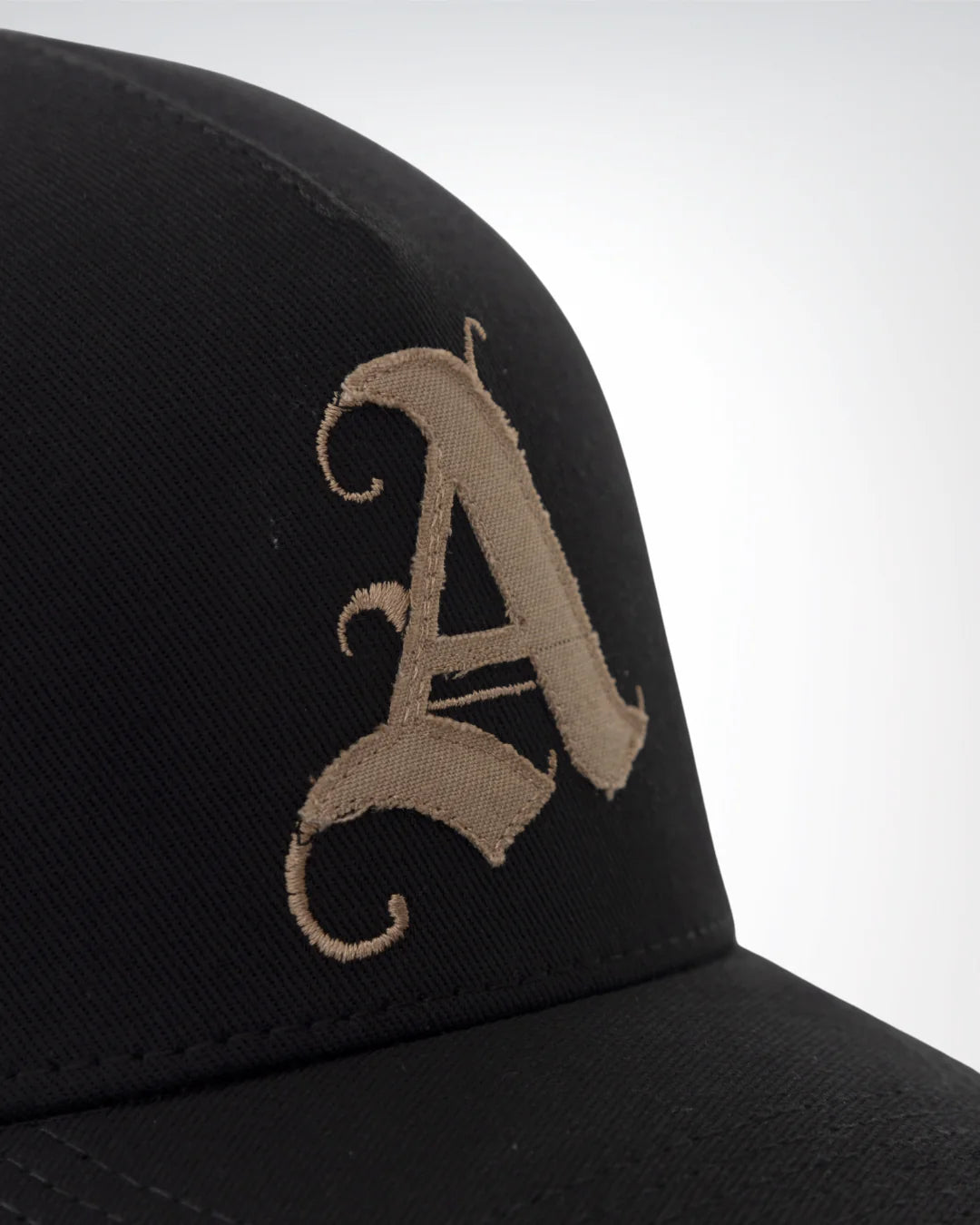 Artdist A Black Cap