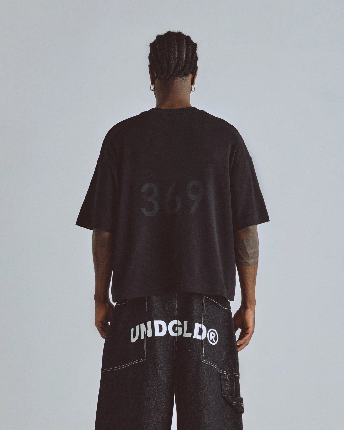 Undergold Eternal Tunnel Boxy Fit Tshirt Black