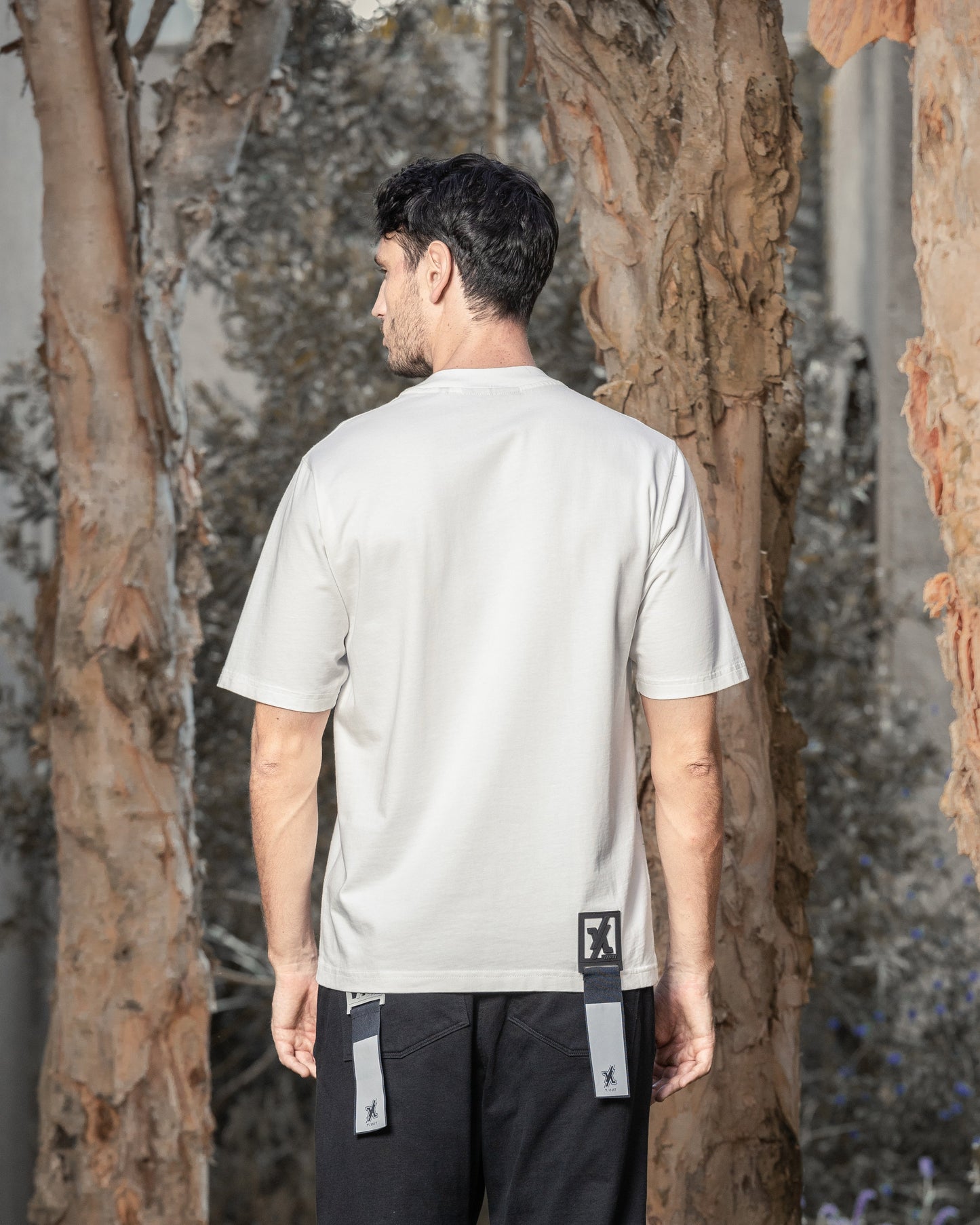 Y/Out growth t-shirt
