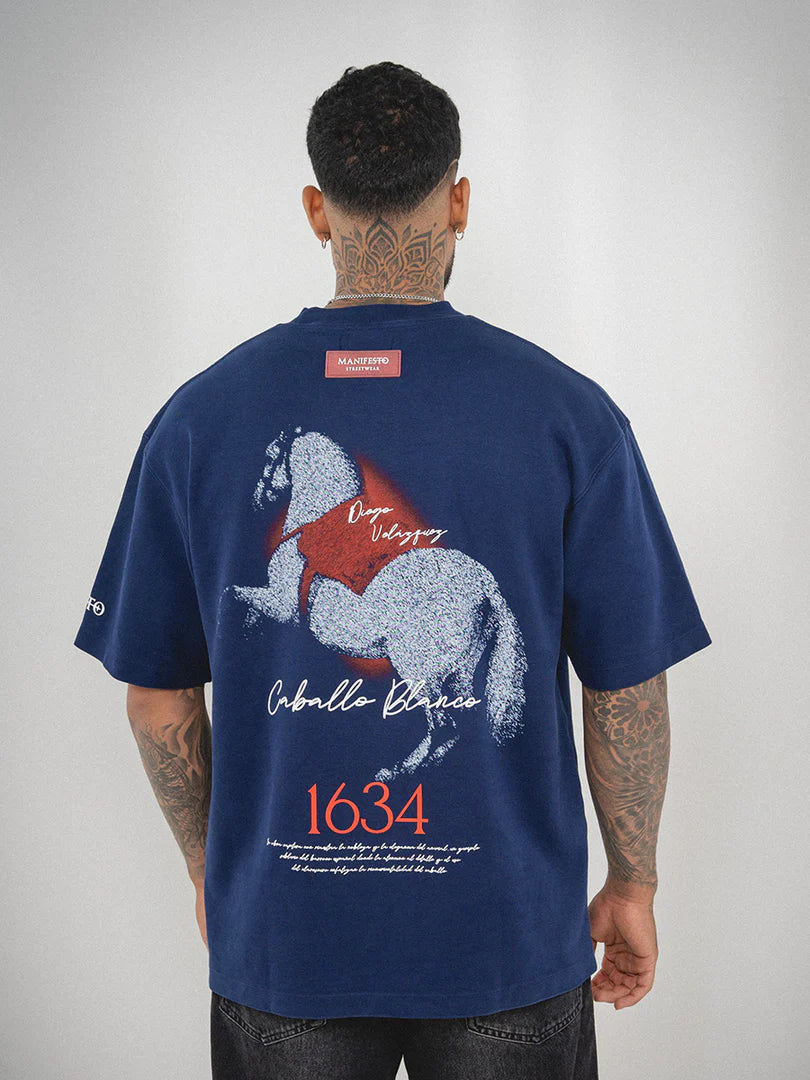 Manifesto Camiseta Oversize Caballo Blanco