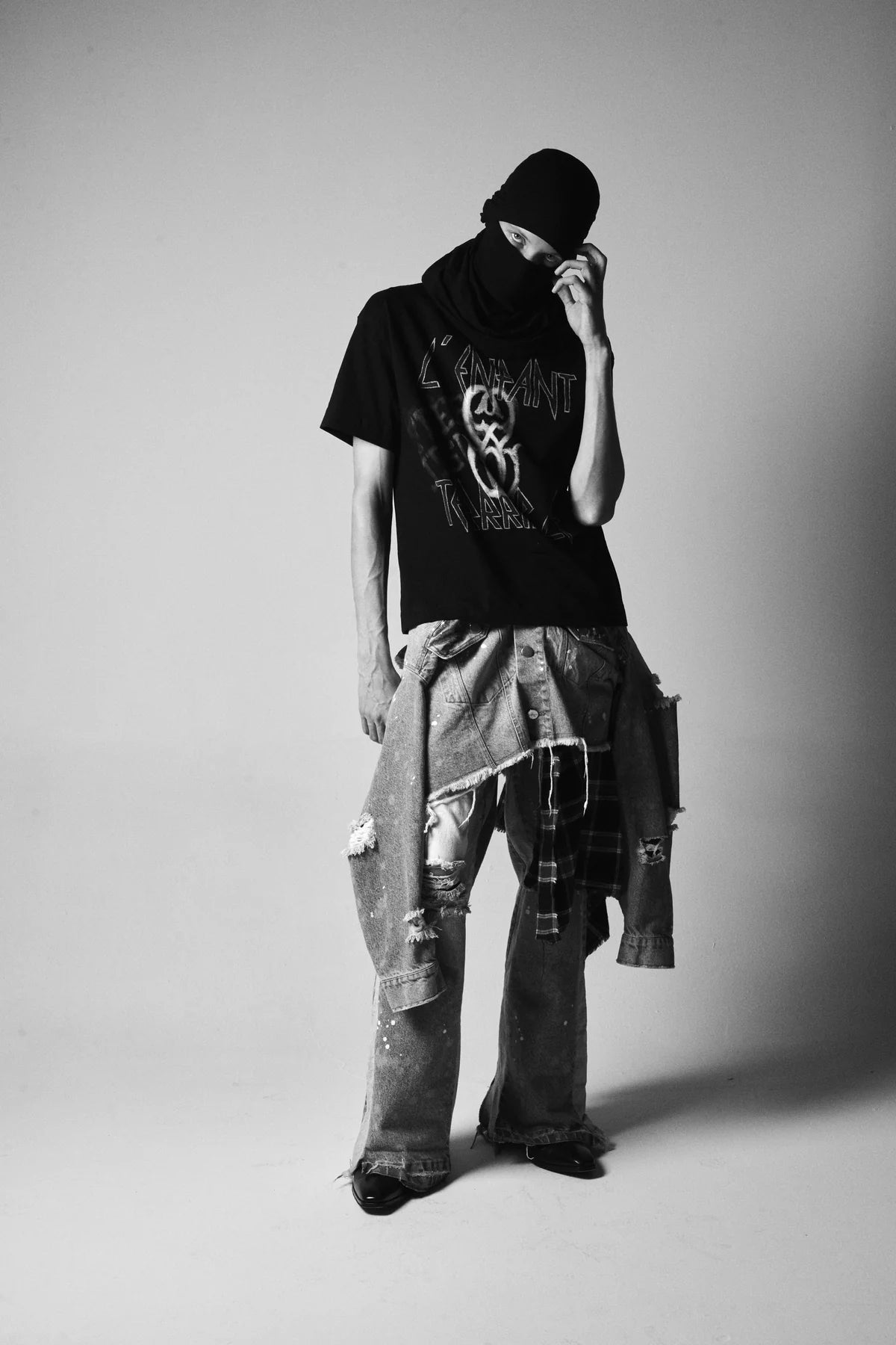 Sinners l'enfant monogram black t-shirt