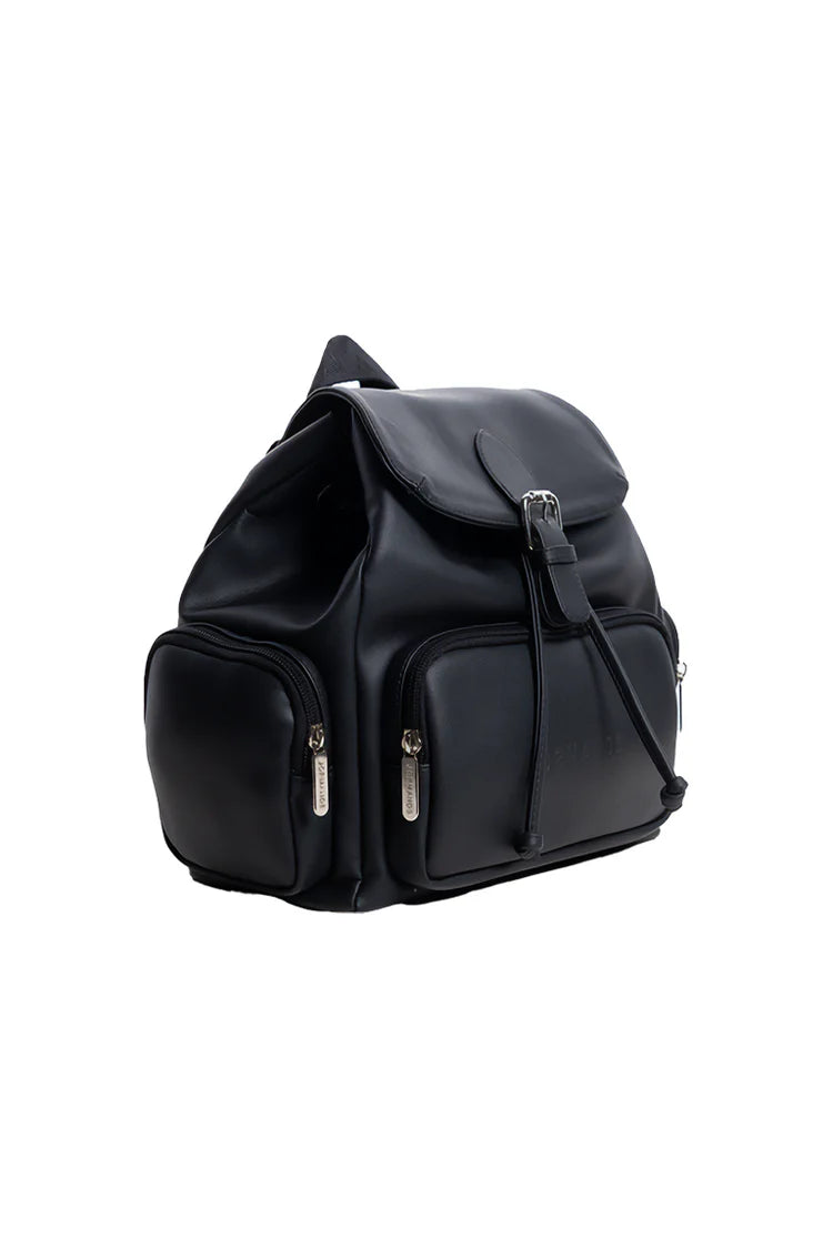 JORMANDS BLACK FLAP BACKPACK