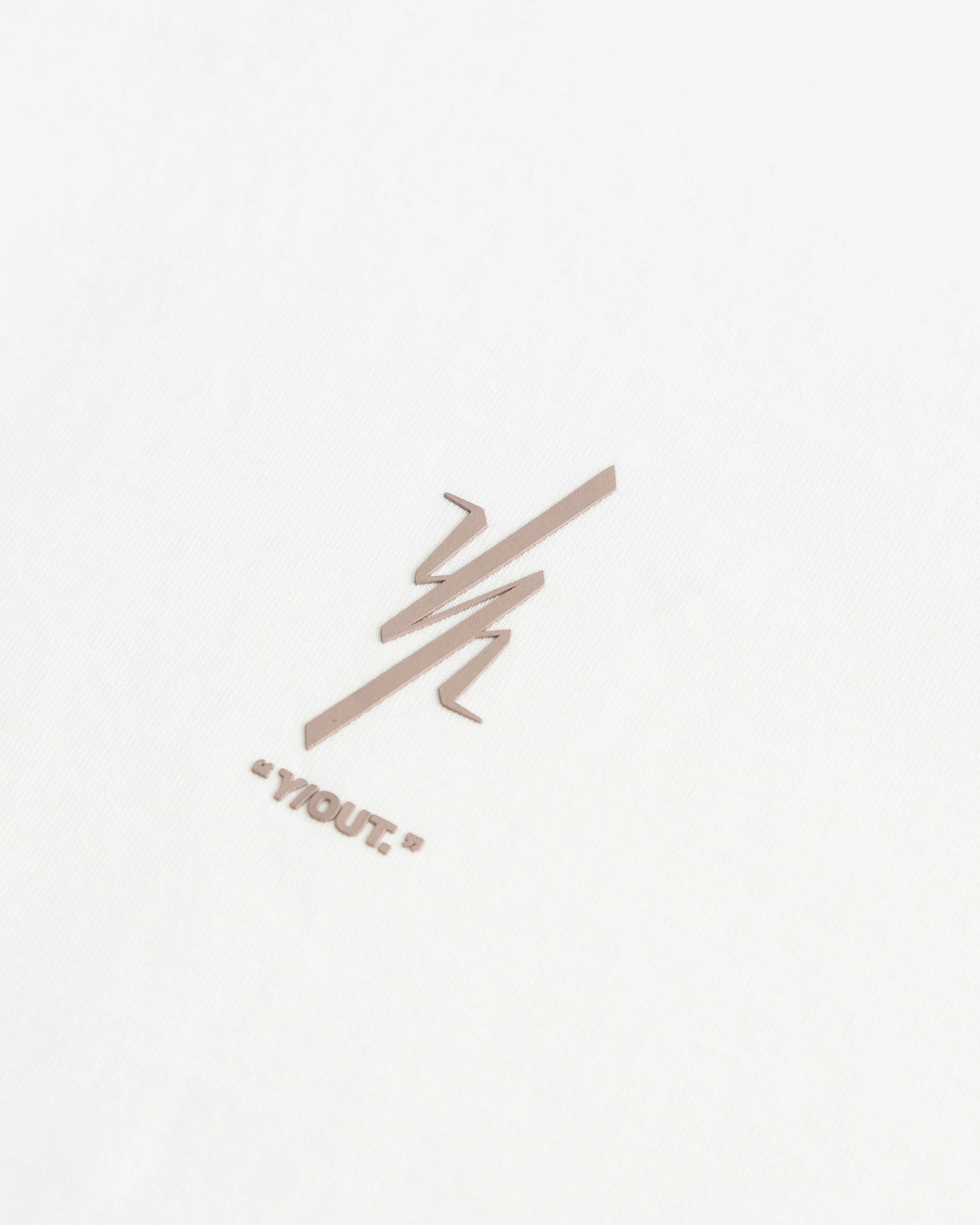 Y/Out growth t-shirt