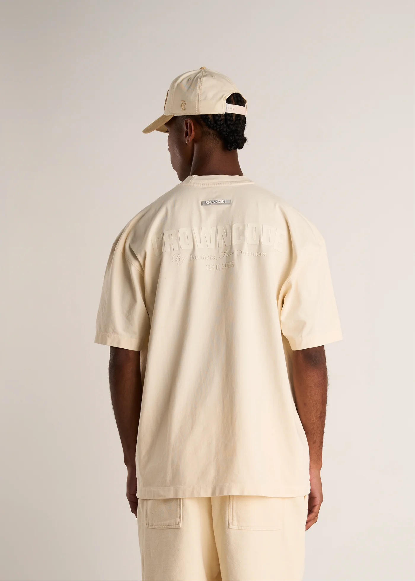 Crowncode camiseta dreamers - crema