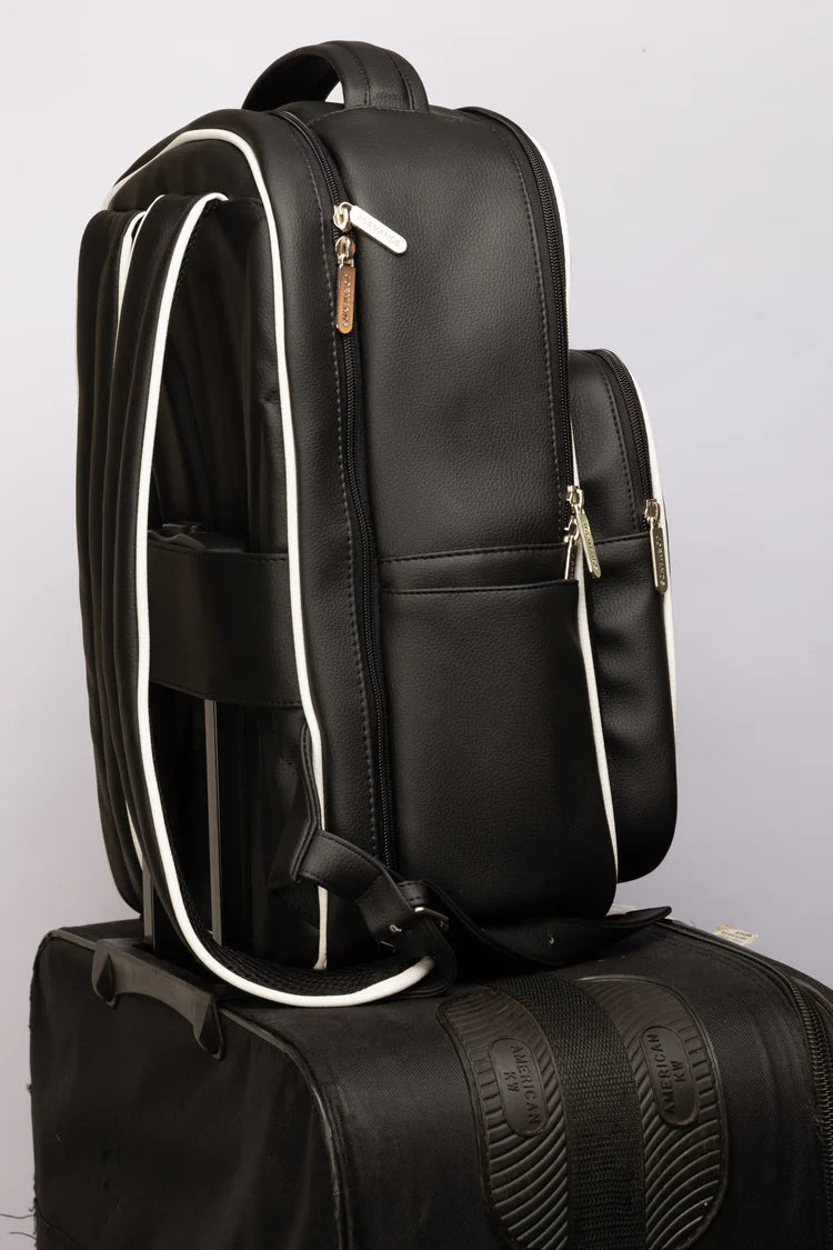 JORMANDS BLACK T-21 BACKPACK