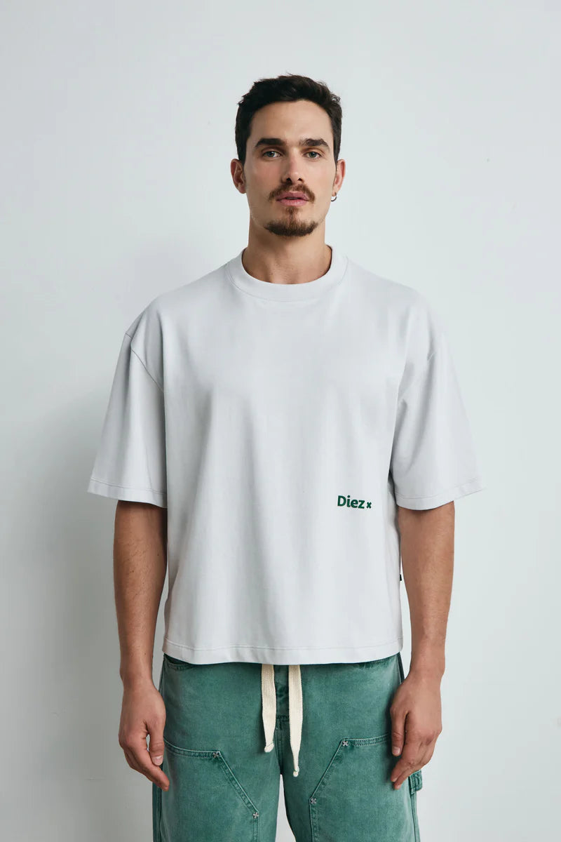 Diez Camiseta Boxy Fit Oversized X Gris