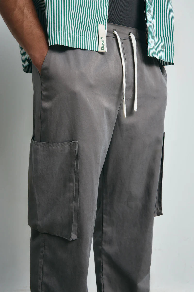 Diez Pantalón Cargo Liviano – Grafito