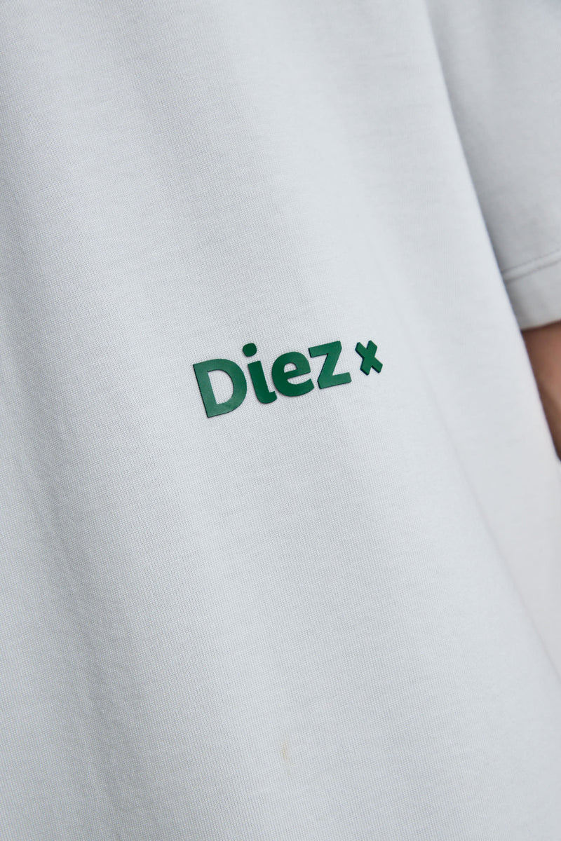 Diez Camiseta Boxy Fit Oversized X Gris