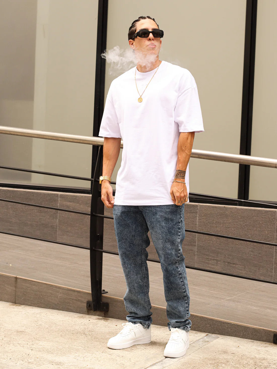 Hooded Reverie School Oversized White T-Shirt HCA155