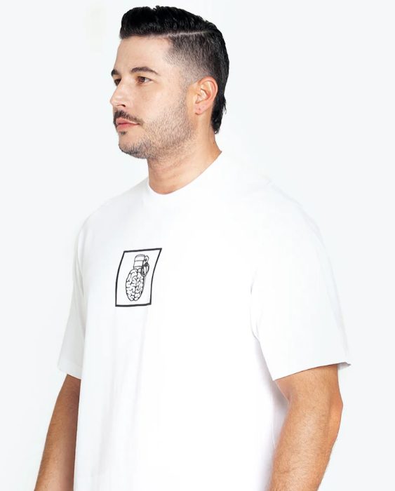 BLOW UP SLIM FIT WHITE T-SHIRT C3-0002