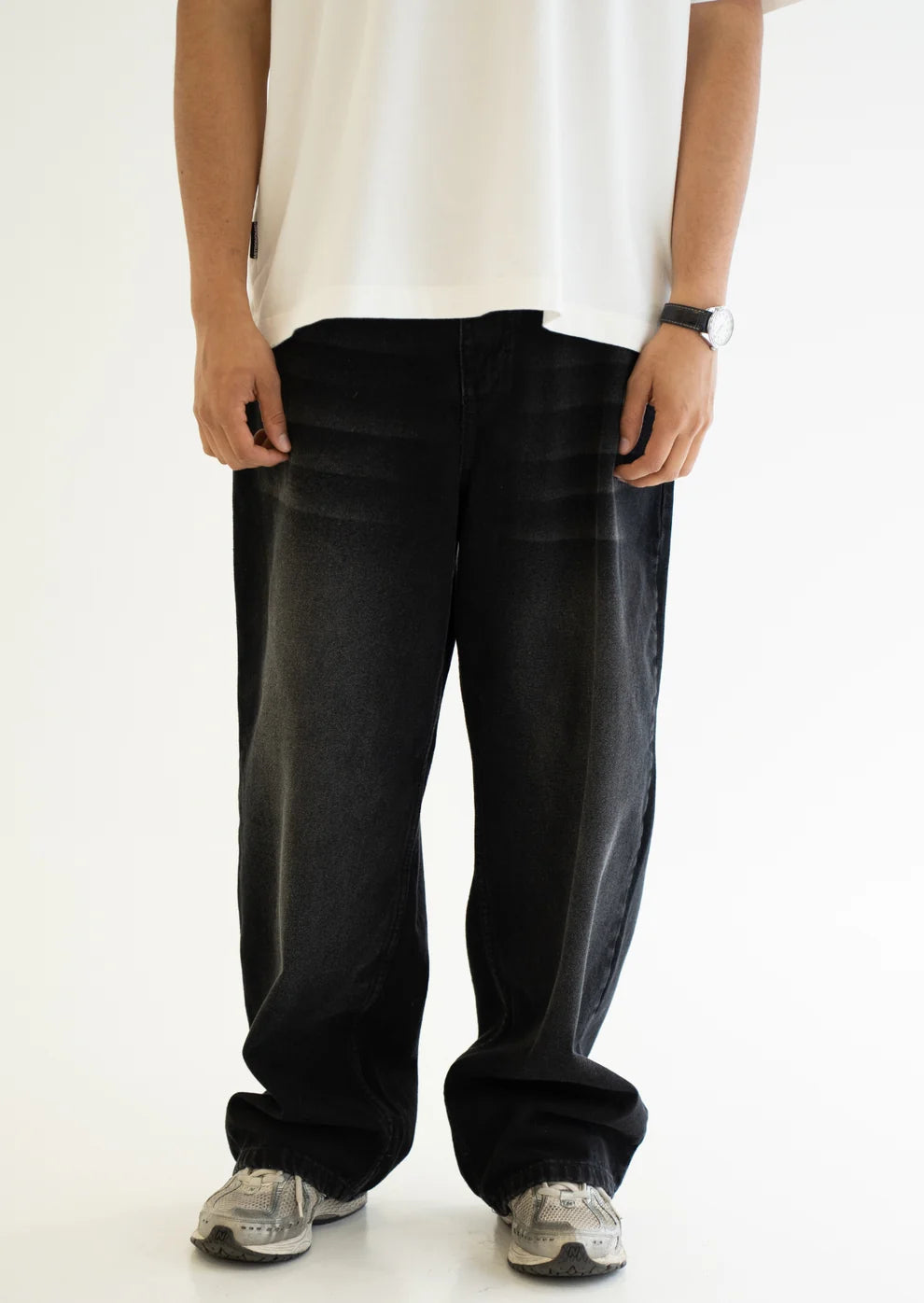 Astronomic Wide fit Jean - Negro Desgastado