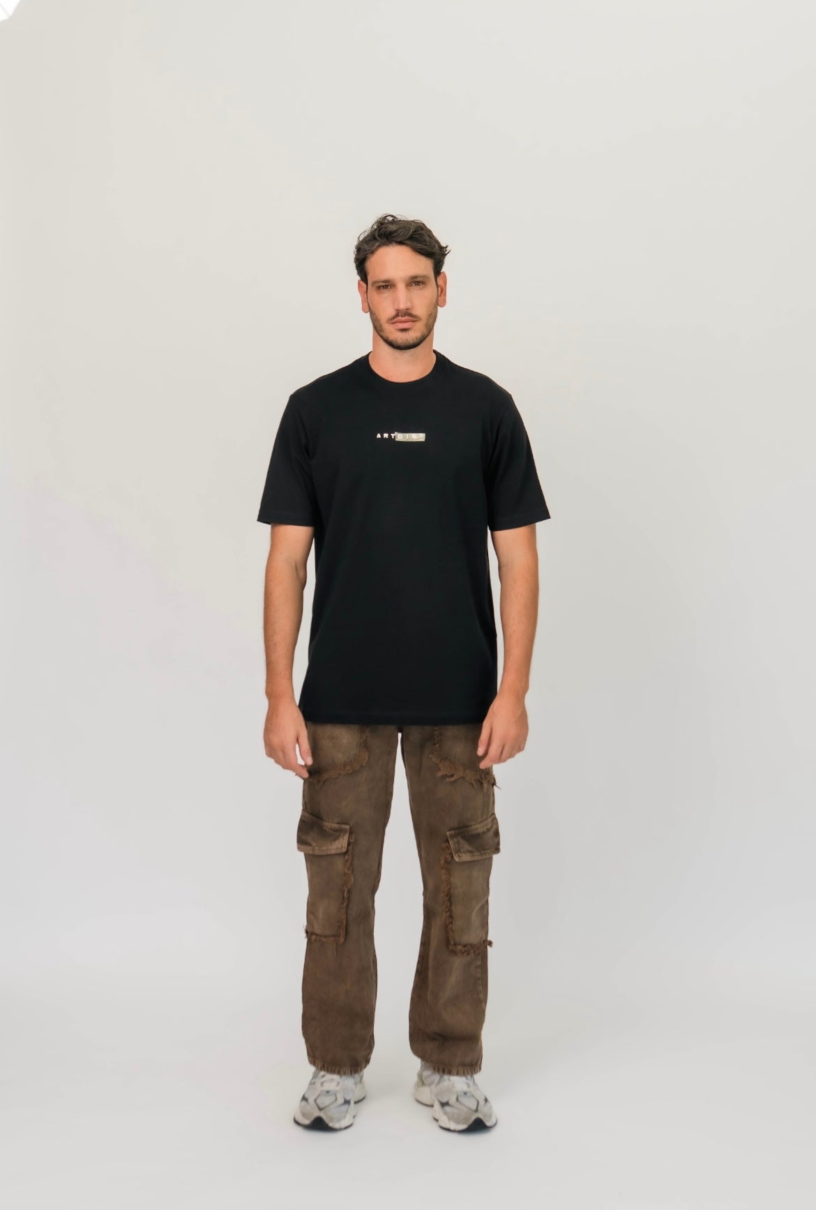 Artdist verse black t-shirt