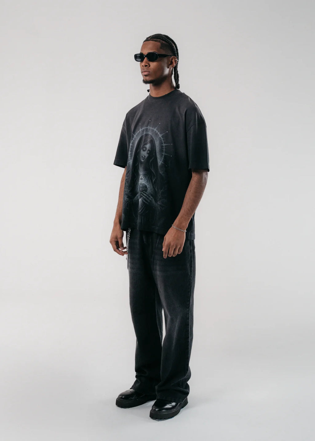 Crowncode camiseta sacred virgin - negro degrade