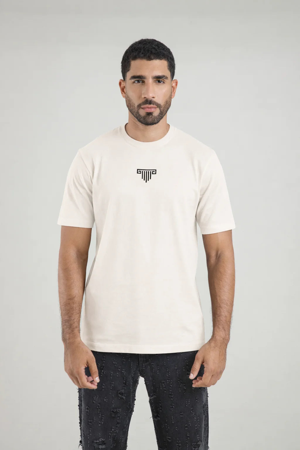 Artdist Essence Ivory Regular Fit T-Shirt