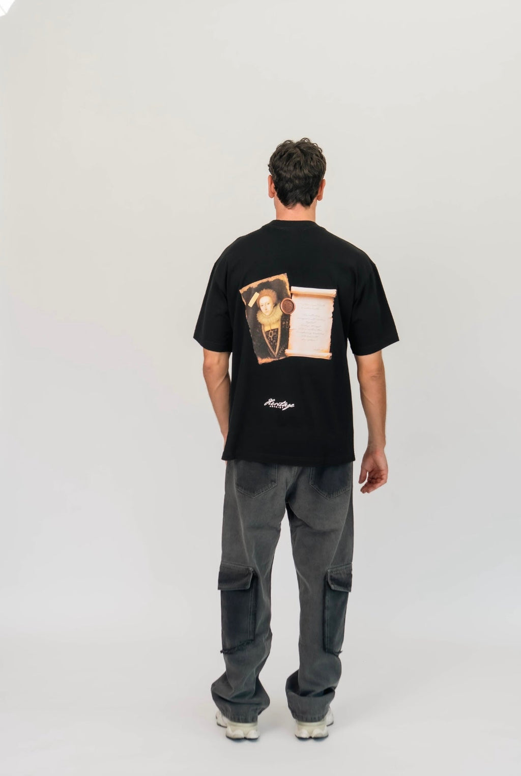 Artdist legacy black t-shirt