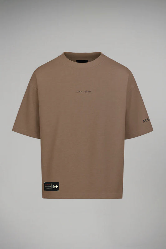 Manifesto camiseta oversize barroco café
