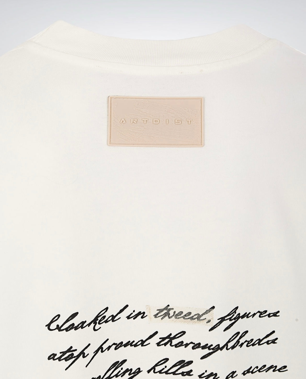 Artdist script ivory t-shirt