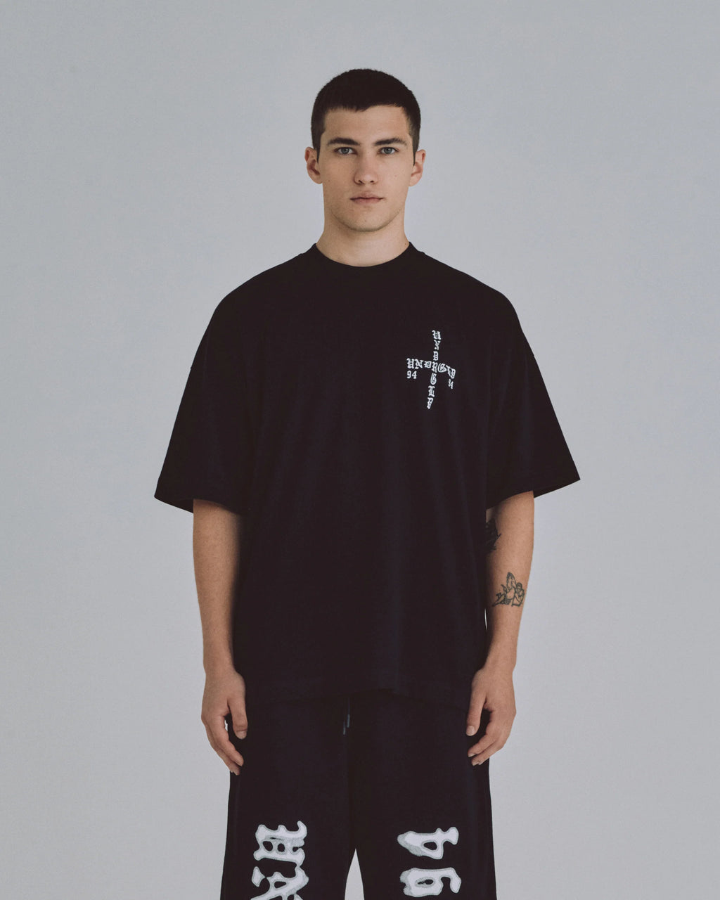 Undergold 94' UNDRGLD Tshirt Black