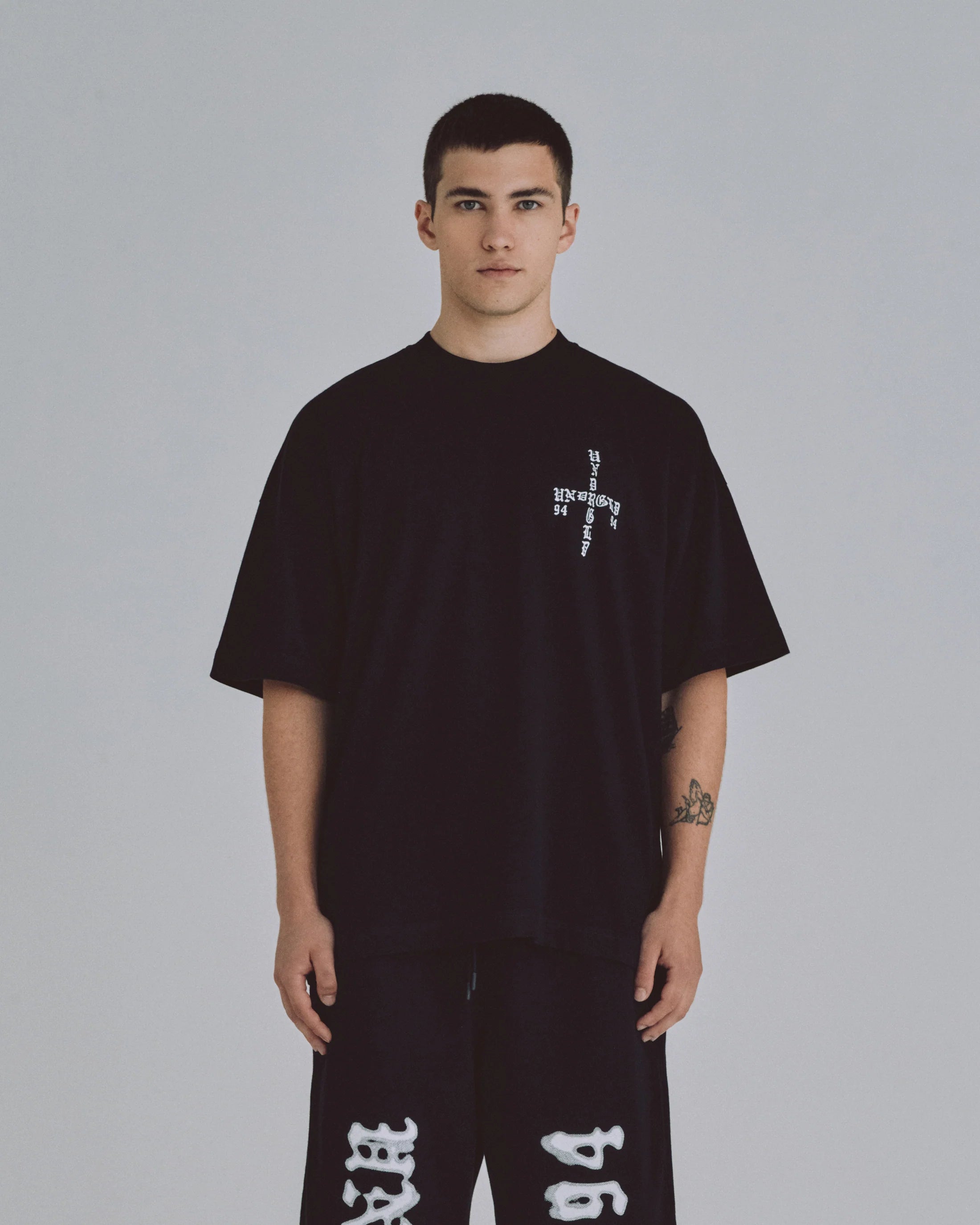 Undergold 94' UNDRGLD Tshirt Black