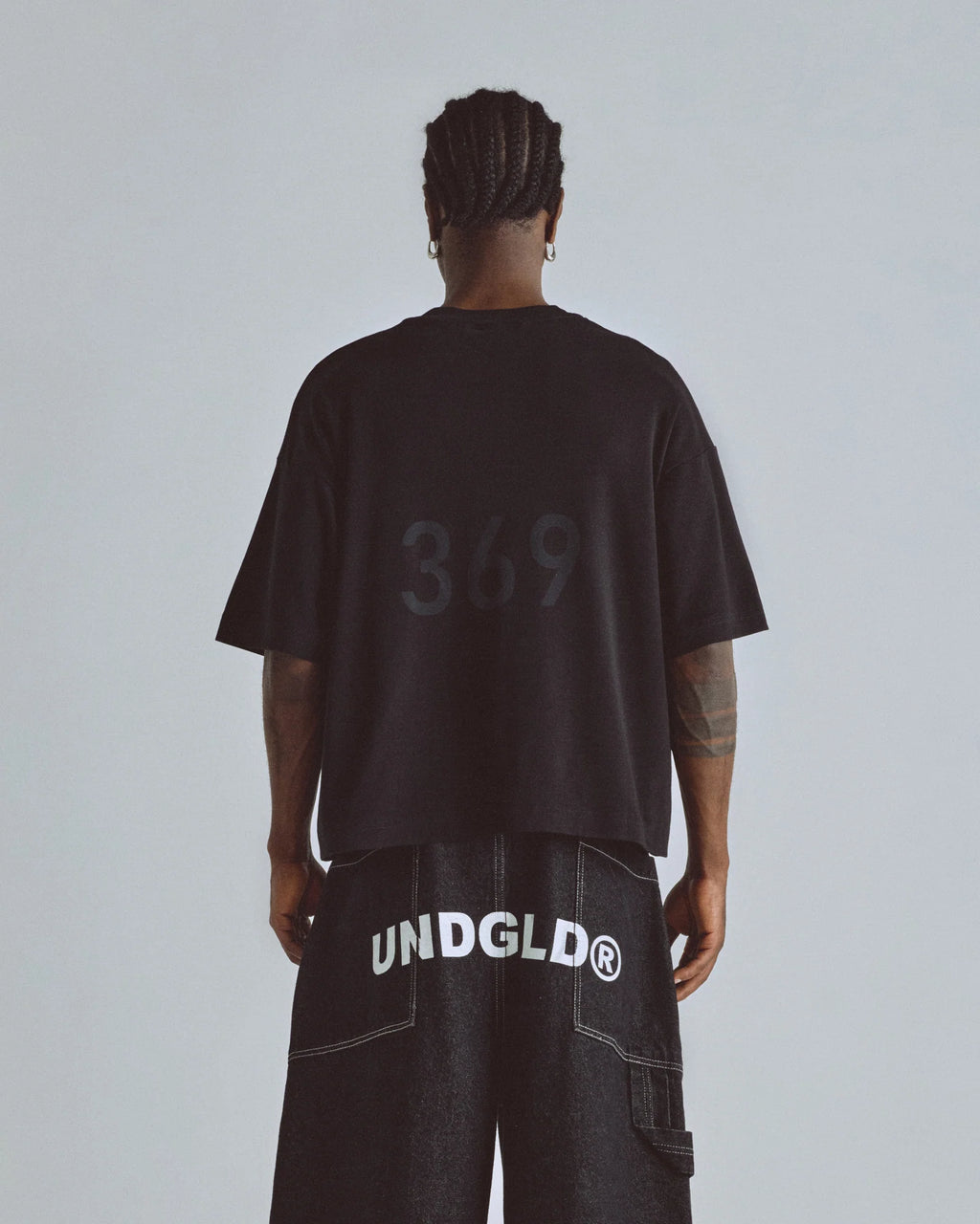 Undergold Eternal Tunnel Boxy Fit Tshirt Black