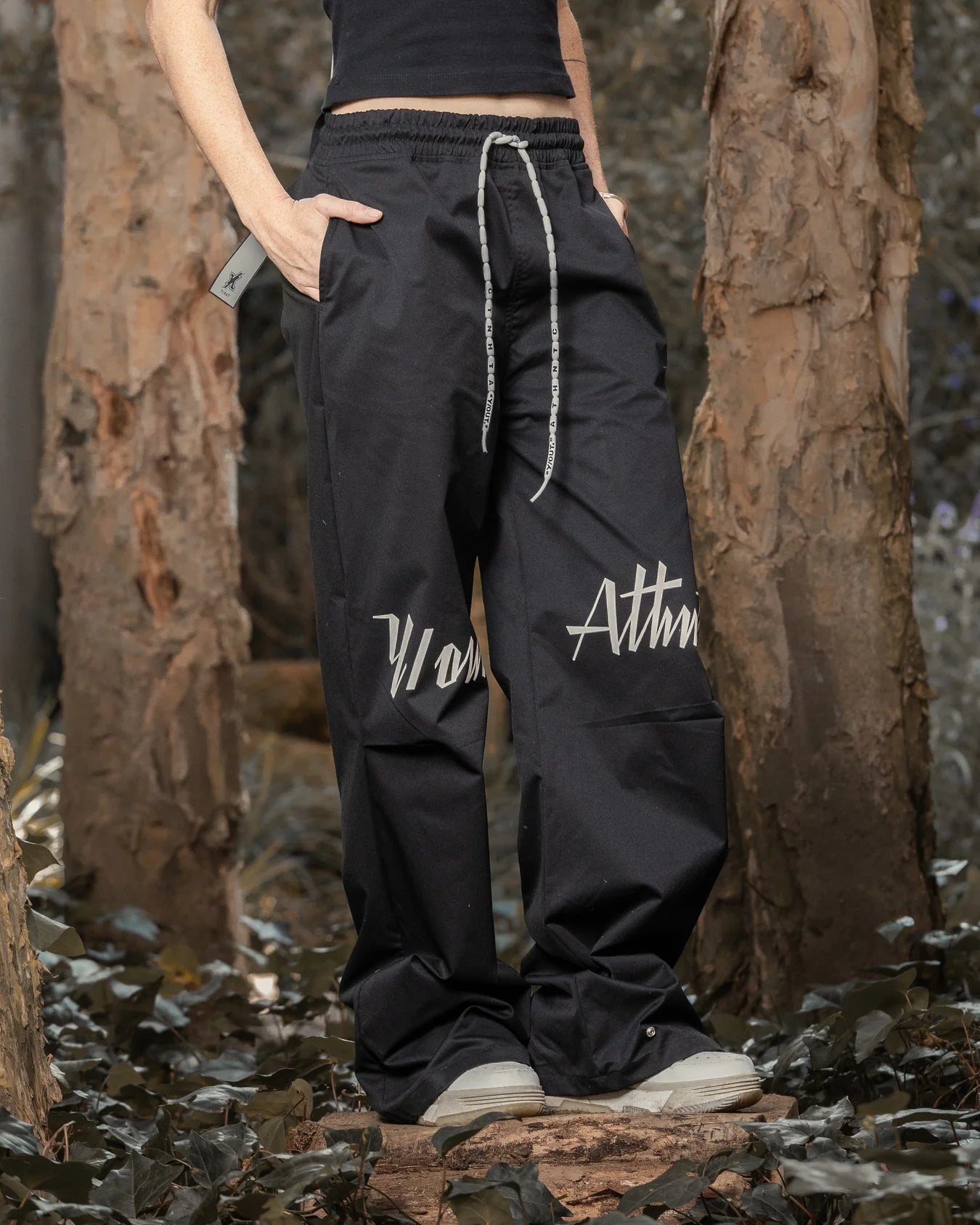Y/Out black truffle pant