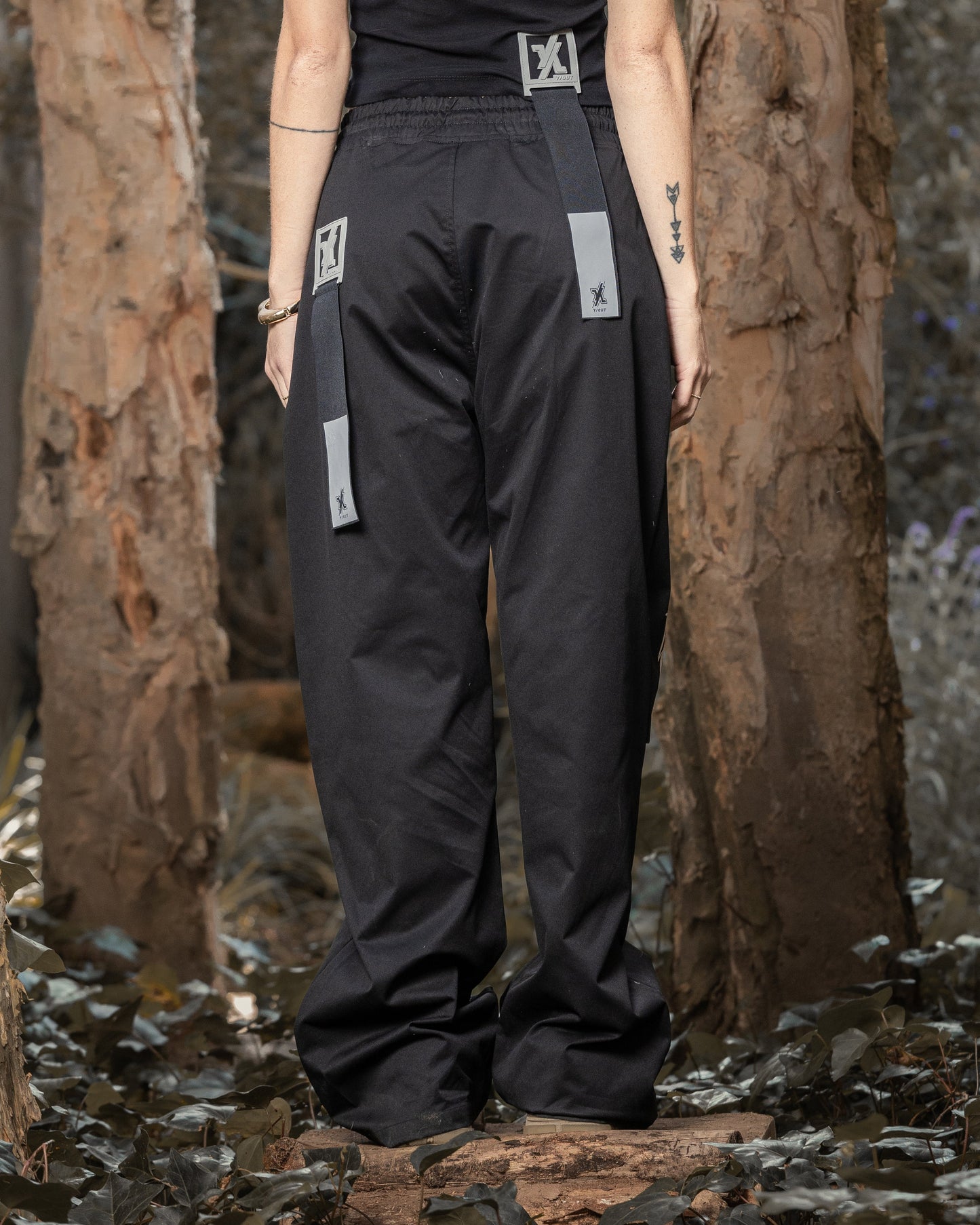 Y/Out black truffle pant