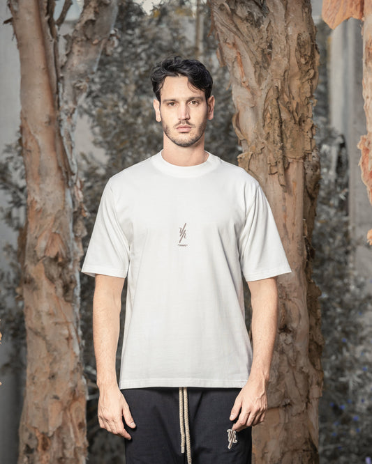 Y/Out growth t-shirt
