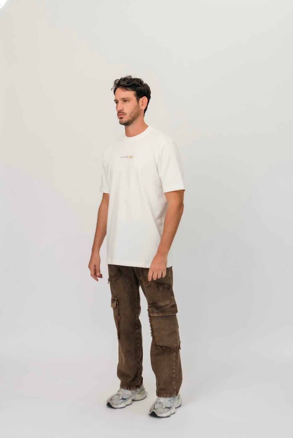 Artdist verse ivory t-shirt