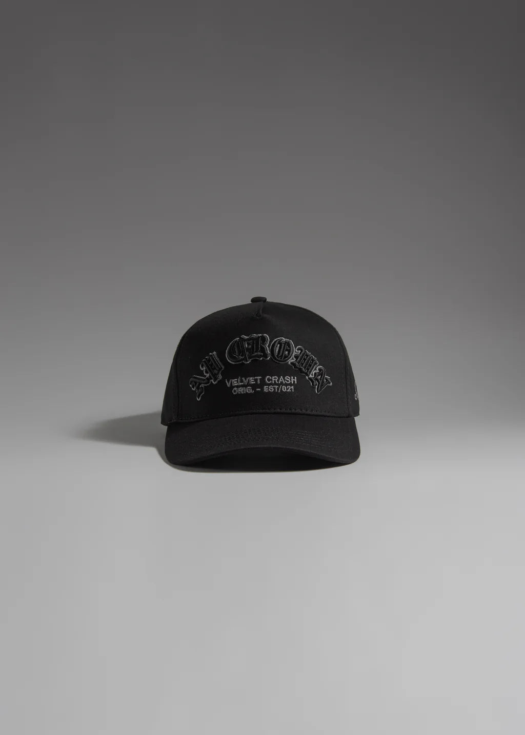 Ap Crown Velvet crown cap