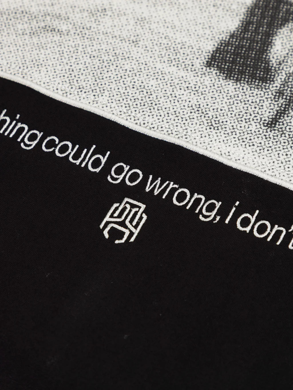 Ap Crown B&N tee