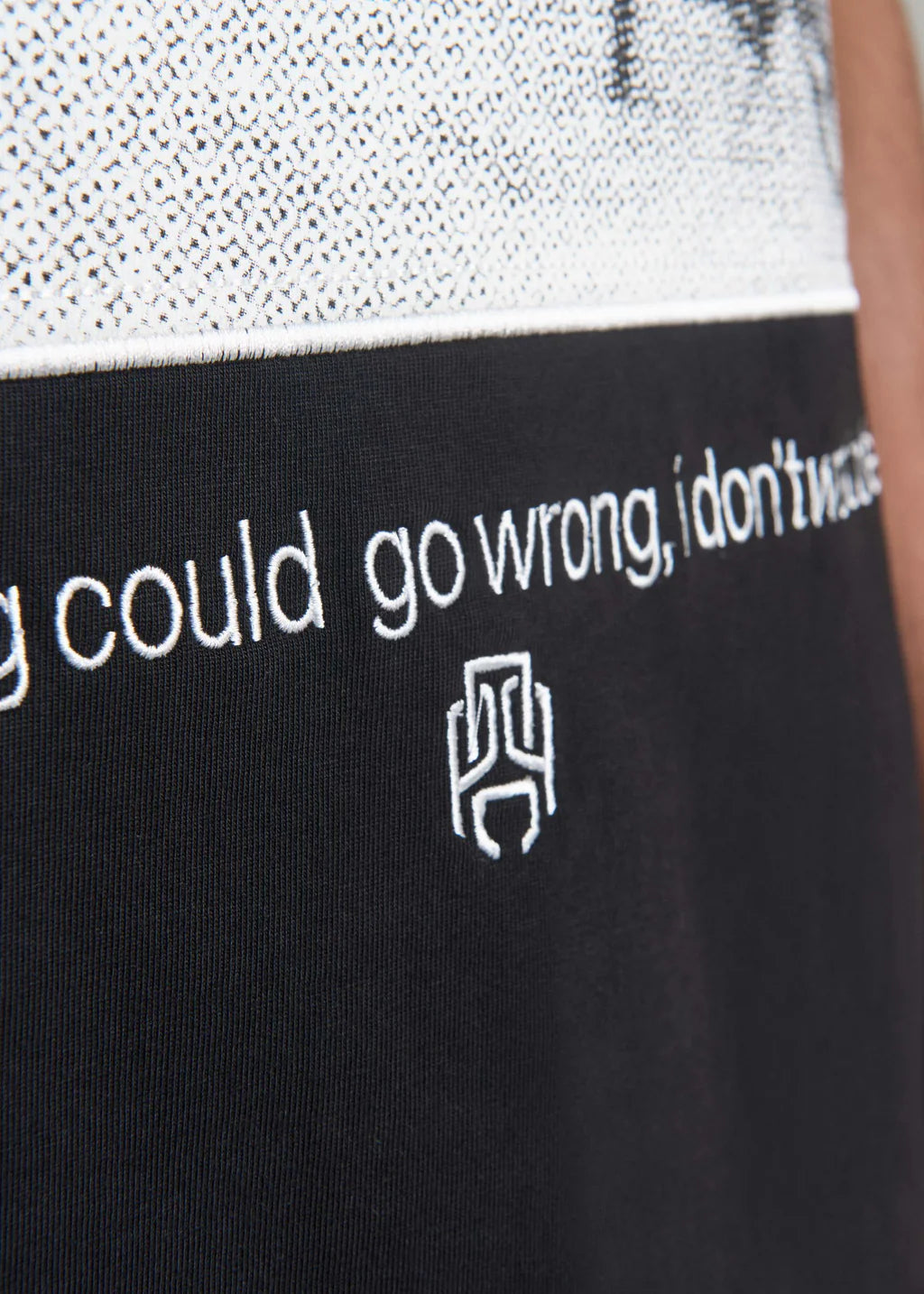 Ap Crown B&N tee