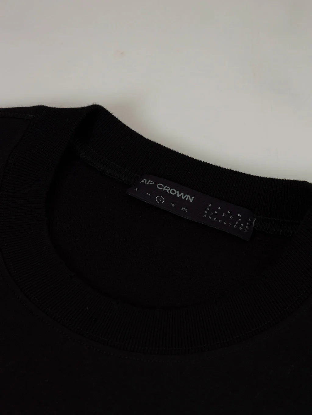 Ap Crown B&N tee
