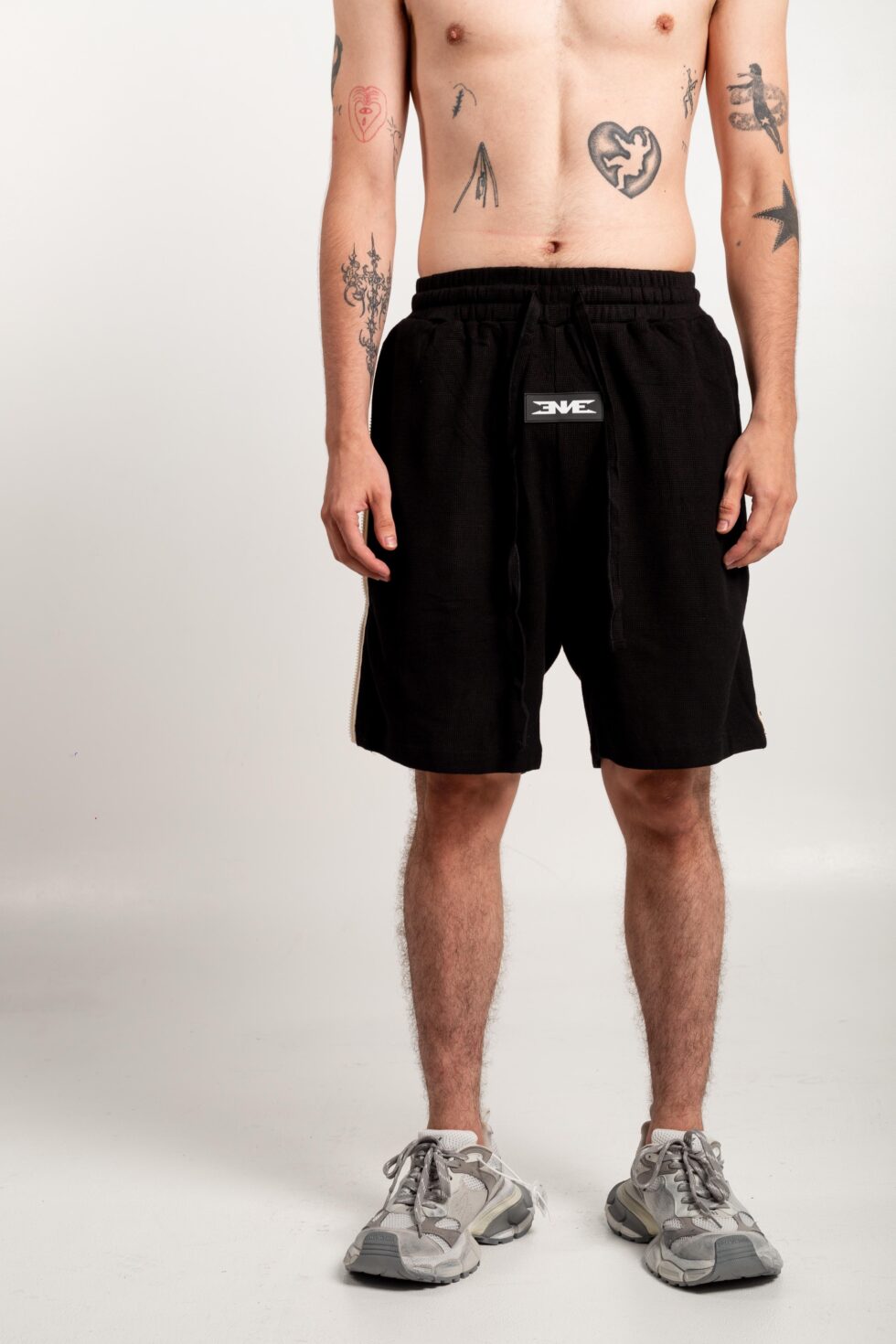 Nebula Nexus Zipper Shorts Negro BE02-1123