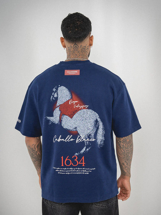 Manifesto Camiseta Oversize Caballo Blanco