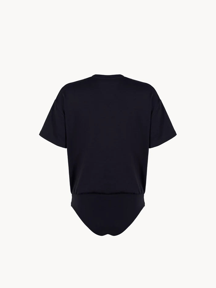 Celēit Stay-In Tee Black