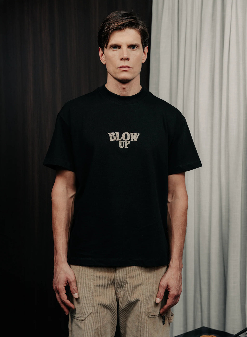 Blow up Loose fit black t-shirt in cotton CLF3-1101