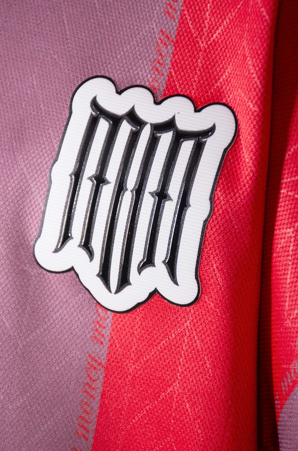 Money makers polo football vino rojo