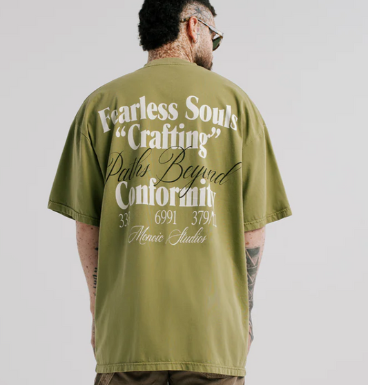 Monoic Fearless Souls - Verde Oliva Desgastado T-shirt