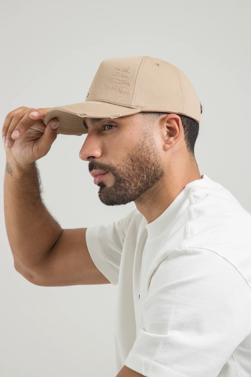 Artdist Tears Sand Cap