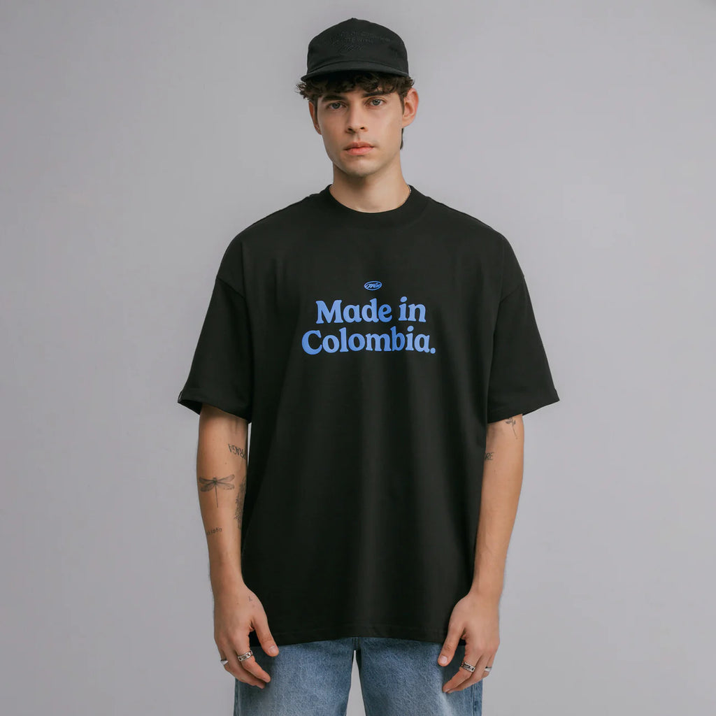 True Colombia Oversized T-Shirt - Black