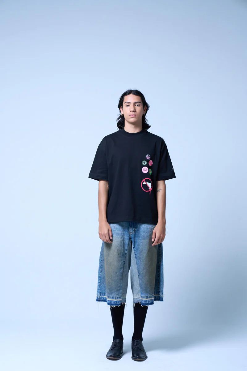 Sinners stamps black t-shirt