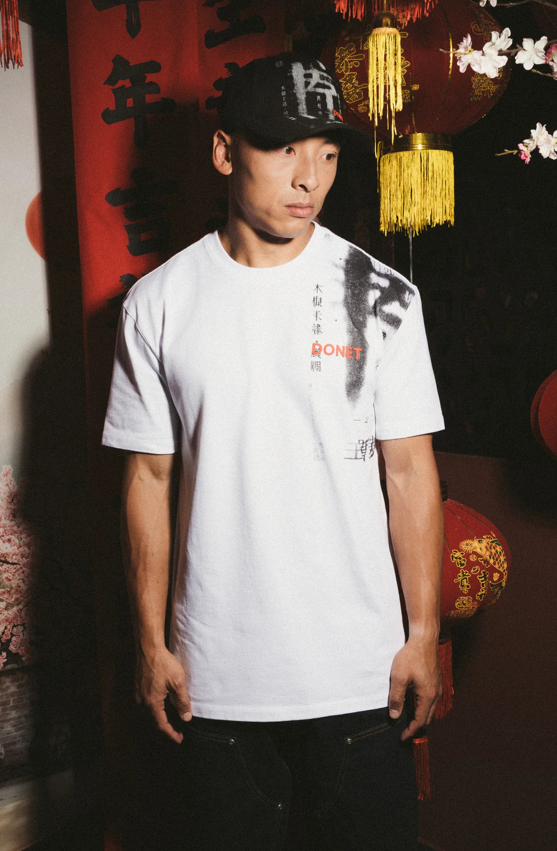 Donet t shirt pagoda white