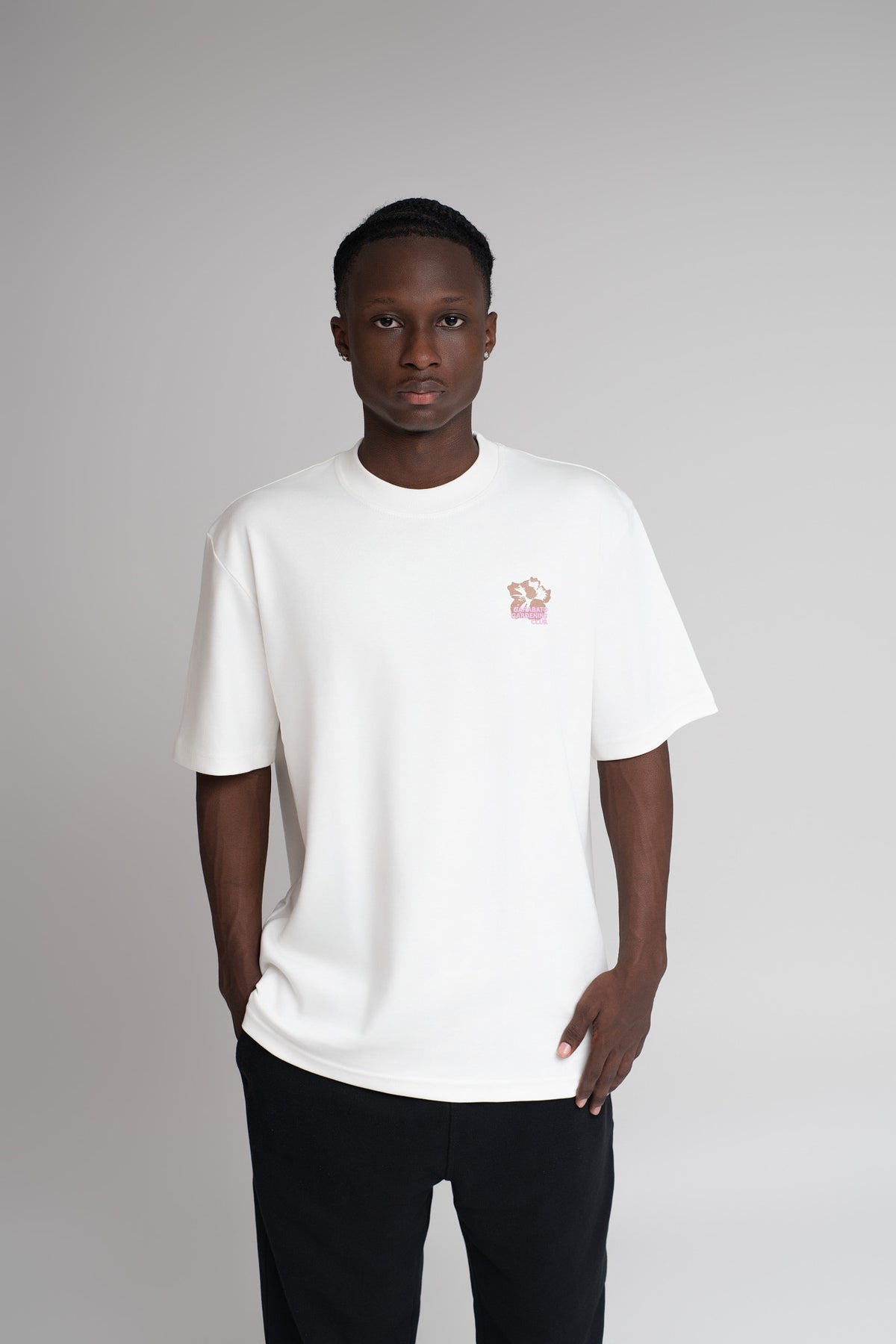 Garabato t-shirt white gardening club 001