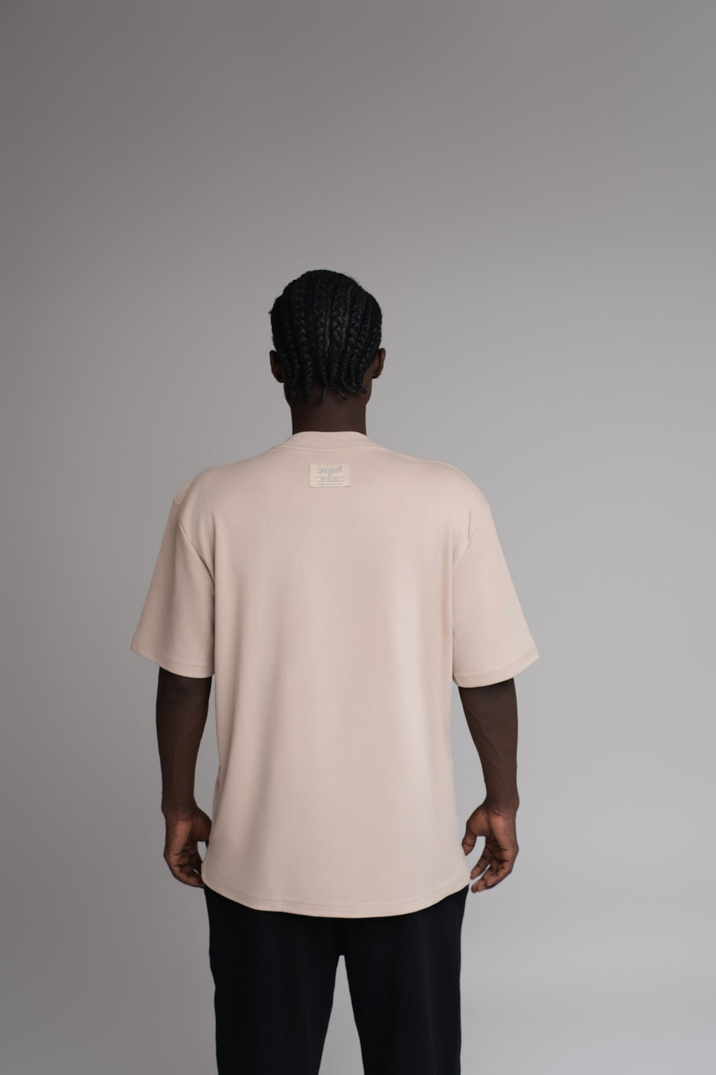 Garabato t-shirt beige basic 001