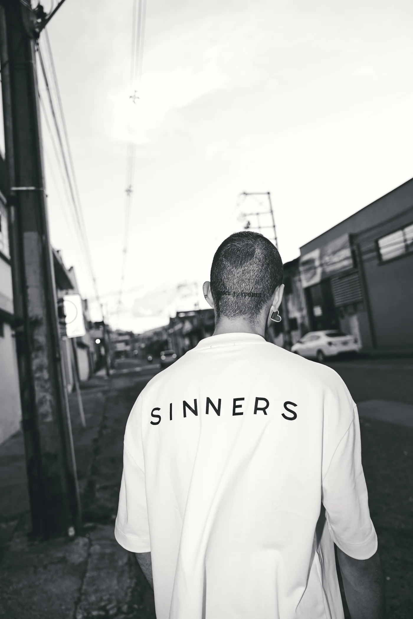 Sinners logo white t-shirt