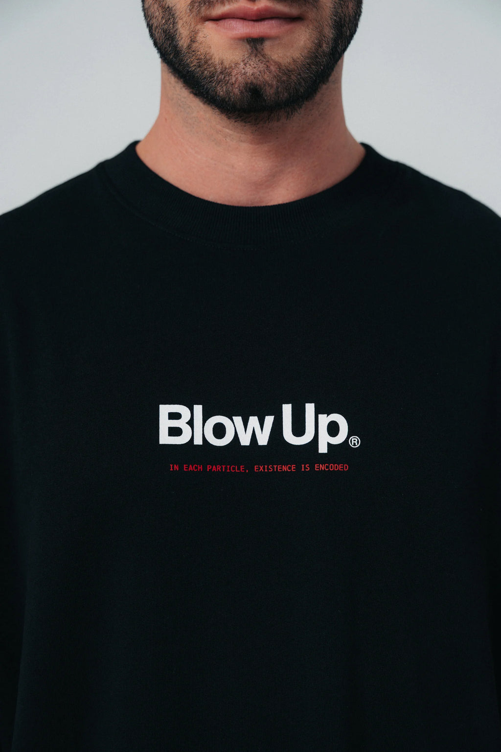 Blow up Regular Fit T-Shirt Black CR35-1100