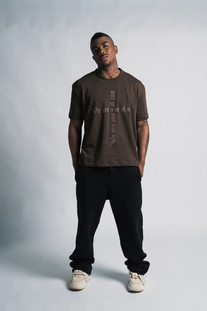 Controversy camiseta regular one of one cruz