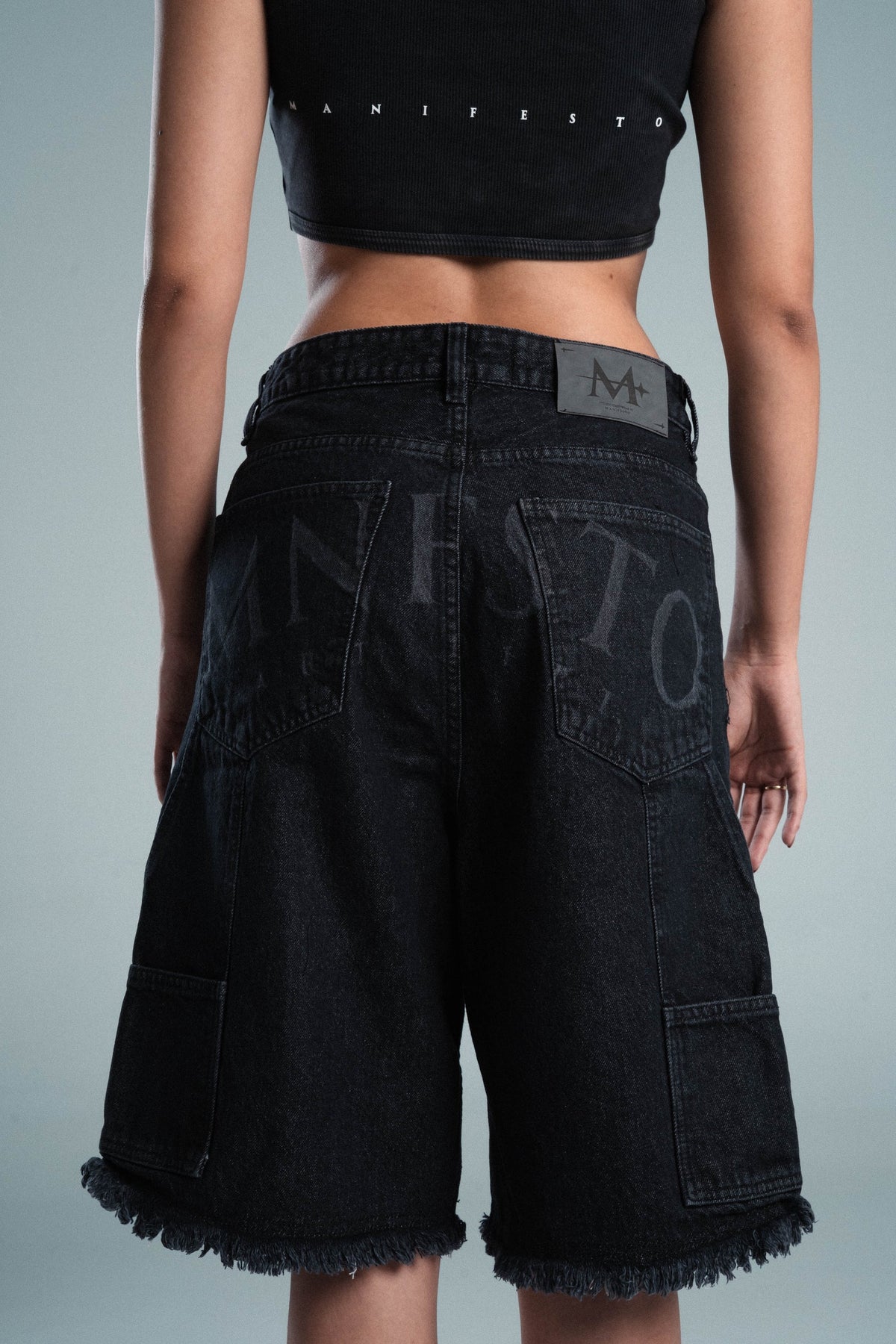 Manifesto Jorts Negros Fragments